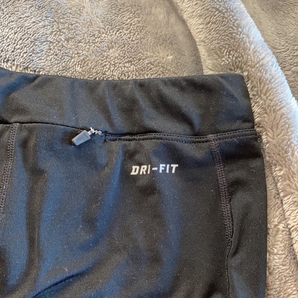 Nike leggings - Picture 4 of 5